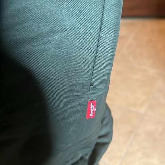 NWT Levi's Women's Performance Mid-length Parka Jacket Army Green Size 2X - Picture 15 of 16